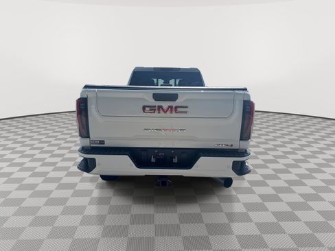 Used 2024 GMC Sierra 2500 AT4 w/ AT4 Premium Plus Package AWD/4WD image 7