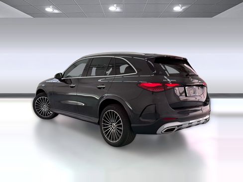 New 2026 Mercedes-Benz GLC 300 image 3