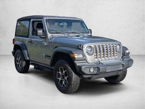 Used 2021 Jeep Wrangler Sport AWD/4WD image 3