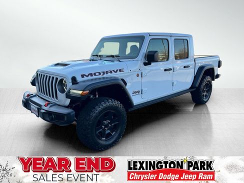 Used 2021 Jeep Gladiator Mojave image 2
