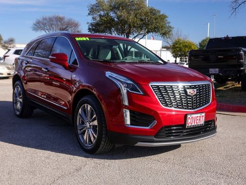 Certified 2021 Cadillac XT5 Premium Luxury image 6