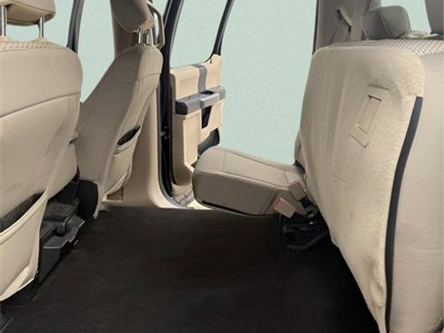 Used 2018 Ford F150 XLT image 23