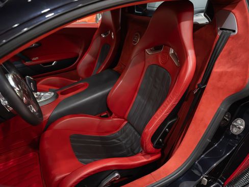 Used 2008 Bugatti Veyron AWD/4WD image 10