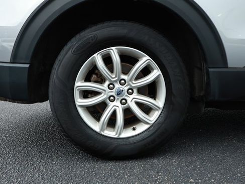 Used 2021 Ford Explorer 4WD w/ Class III Trailer Tow Package image 5