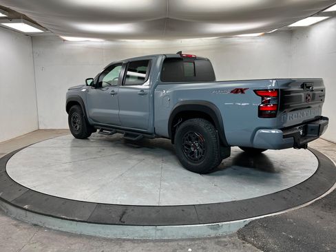 New 2026 Nissan Frontier PRO-4X w/ Pro-4x Convenience Package image 3