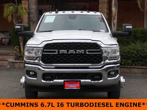 Used 2023 RAM 3500 Big Horn w/ Level 1 Equipment Group image 3