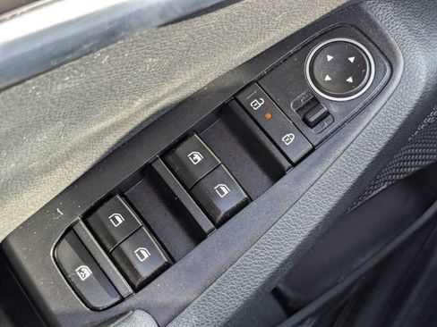 Used 2024 Kia Seltos S FWD image 21