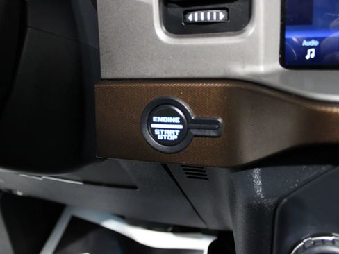 Used 2022 Ford Bronco Outer Banks AWD/4WD image 28
