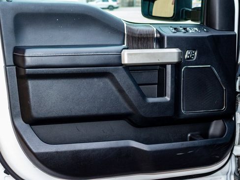 Used 2021 Ford F250 Lariat w/ Lariat Value Package image 25