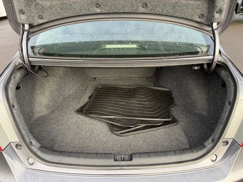 Used 2014 Honda Accord EX-L image 11