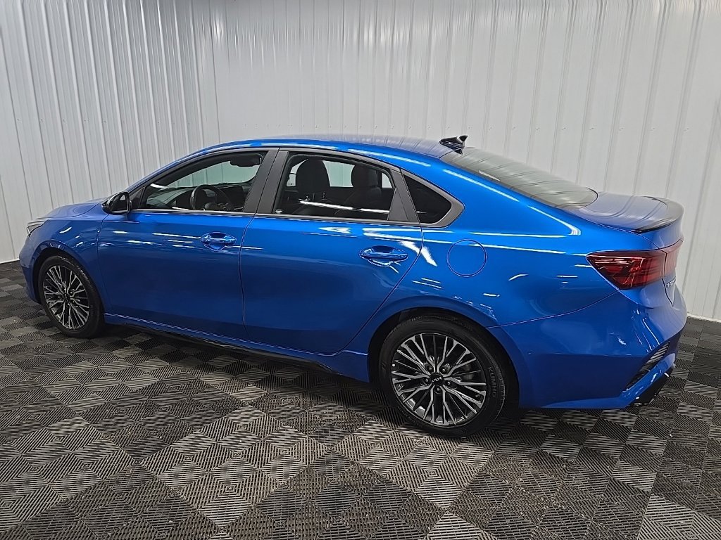 Used 2023 Kia Forte GT-Line FWD image 4
