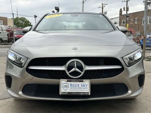 Used 2019 Mercedes-Benz A 220 4MATIC image 2