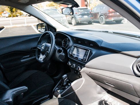 Used 2022 Nissan Kicks S FWD image 25