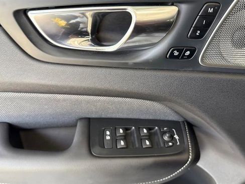Used 2021 Volvo XC60 T8 Polestar image 10
