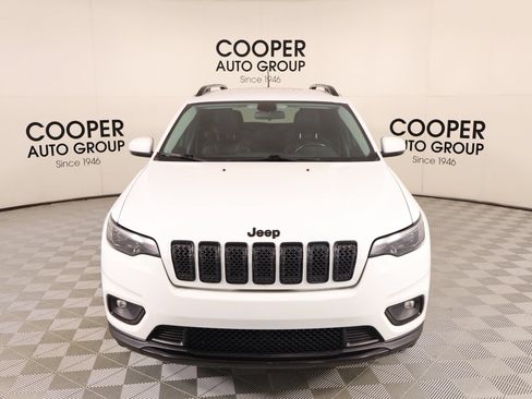Used 2020 Jeep Cherokee Latitude Plus AWD/4WD image 9