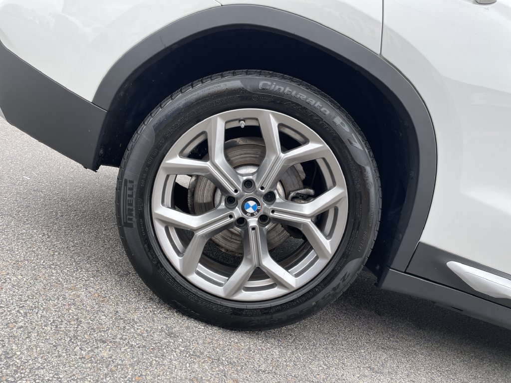Used 2023 BMW X3 xDrive30i w/ Convenience Package w/ZPA AWD/4WD image 12