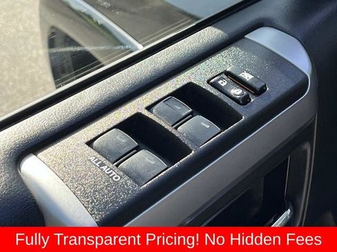 Used 2021 Toyota 4Runner SR5 Premium w/ Moonroof Package AWD/4WD image 25