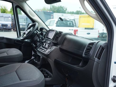 Used 2023 RAM ProMaster 3500 w/ Driver Convenience Group FWD image 2
