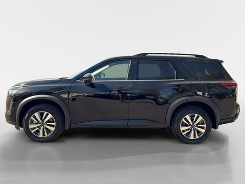 New 2026 Nissan Pathfinder SL AWD/4WD image 2