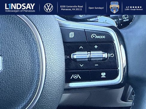 Used 2022 Kia Sorento EX image 19