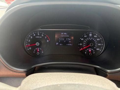 Used 2021 Kia Soul S FWD image 19