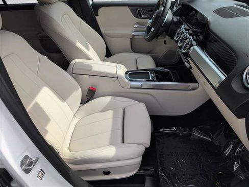 Certified 2025 Mercedes-Benz GLB 250 GLB 250 image 21