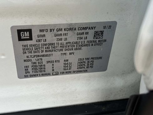 Certified 2022 Chevrolet Trax LT w/ LT Convenience Package image 17