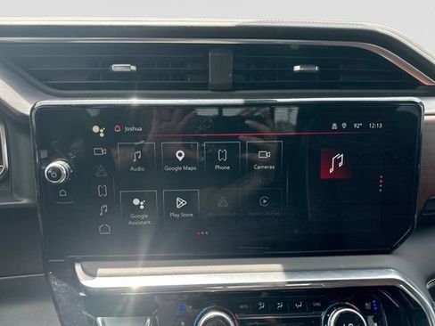Used 2024 GMC Sierra 1500 Denali Ultimate AWD/4WD image 9