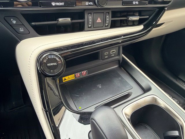 Used 2025 Lexus NX 350h AWD w/ Accessory Package (2T) image 28