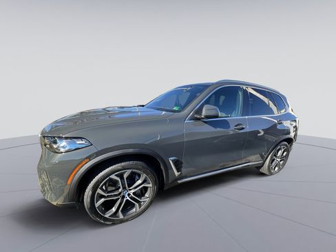 New 2026 BMW X5 xDrive40i AWD/4WD image 2