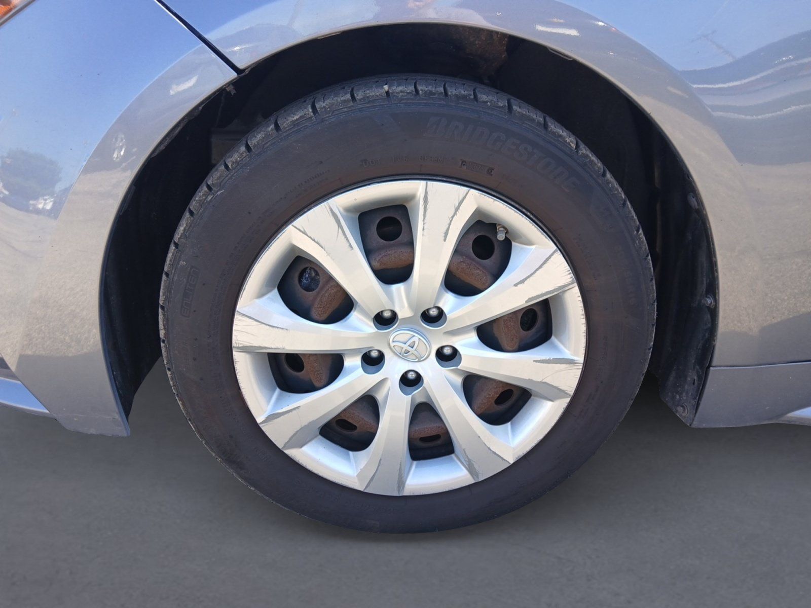 Used 2020 Toyota Corolla LE FWD image 14