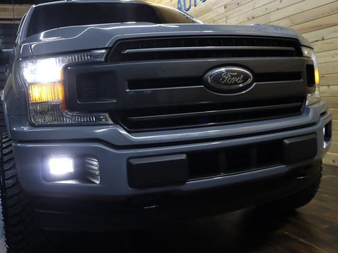 Used 2019 Ford F150 XLT w/ Equipment Group 302A Luxury AWD/4WD image 16