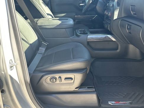 Used 2022 Chevrolet Silverado 1500 LTZ image 14