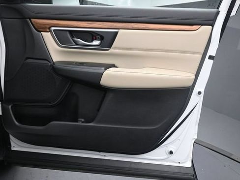 Used 2021 Honda CR-V Touring image 29