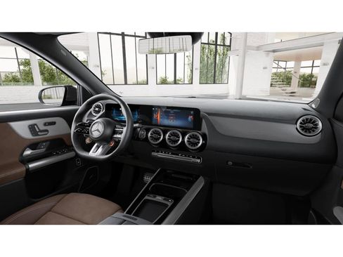 New 2025 Mercedes-Benz GLA 35 AMG 4MATIC image 6