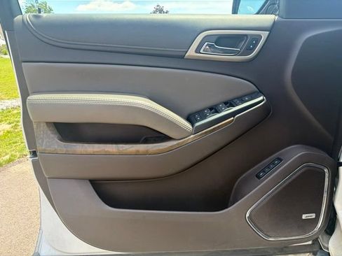 Used 2018 GMC Yukon Denali w/ Denali Ultimate Package AWD/4WD image 27