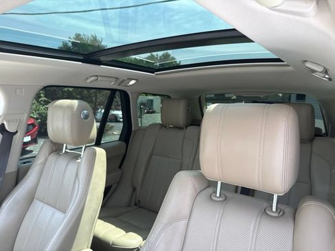 Used 2016 Land Rover Range Rover Supercharged AWD/4WD image 10