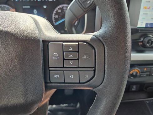 Used 2023 Ford F150 XLT w/ Trailer Tow Package image 32