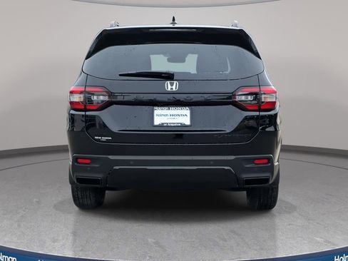 New 2026 Honda Pilot Black Edition image 6