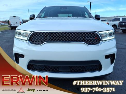 Certified 2024 Dodge Durango SXT image 2