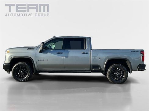 Used 2025 Chevrolet Silverado 2500 LTZ w/ Trail Boss Package image 4