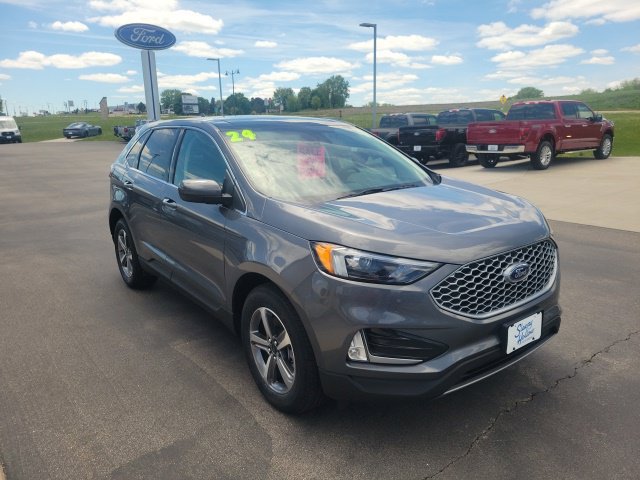 Used 2024 Ford Edge SEL w/ Convenience Package AWD/4WD image 7