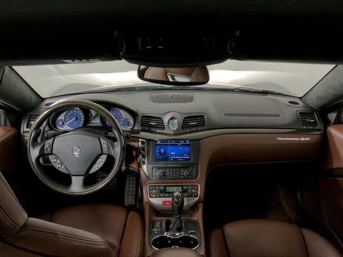 Used 2016 Maserati GranTurismo Sport RWD image 20