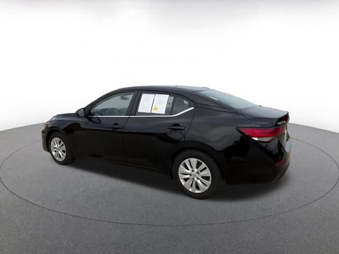 Used 2025 Nissan Sentra S FWD image 10