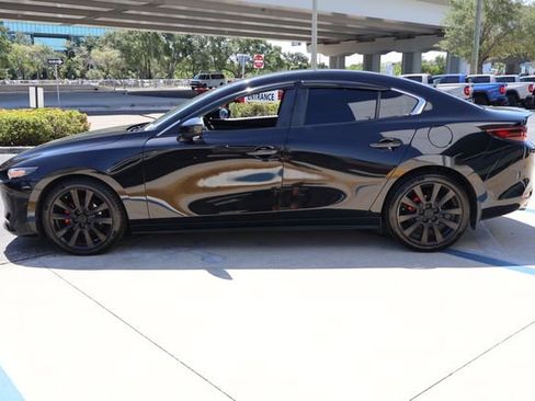 Used 2021 MAZDA MAZDA3 s FWD image 4