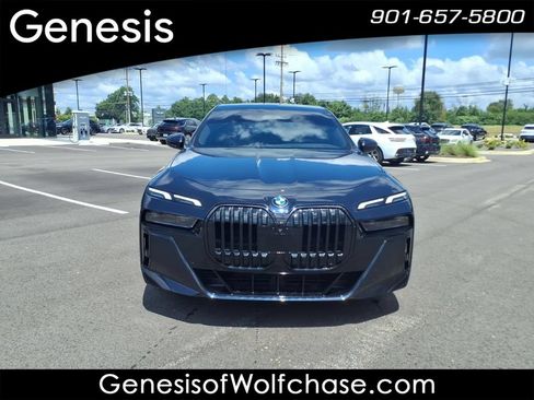 Used 2023 BMW 740i RWD image 8