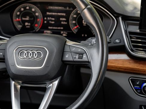 Used 2022 Audi Q5 2.0T Prestige w/ Prestige Package image 27