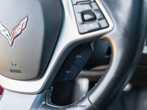 Used 2019 Chevrolet Corvette Stingray Coupe w/ Carbon Flash Badge Package image 53