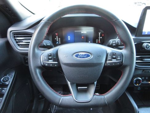 Certified 2023 Ford Escape ST-Line FWD image 15