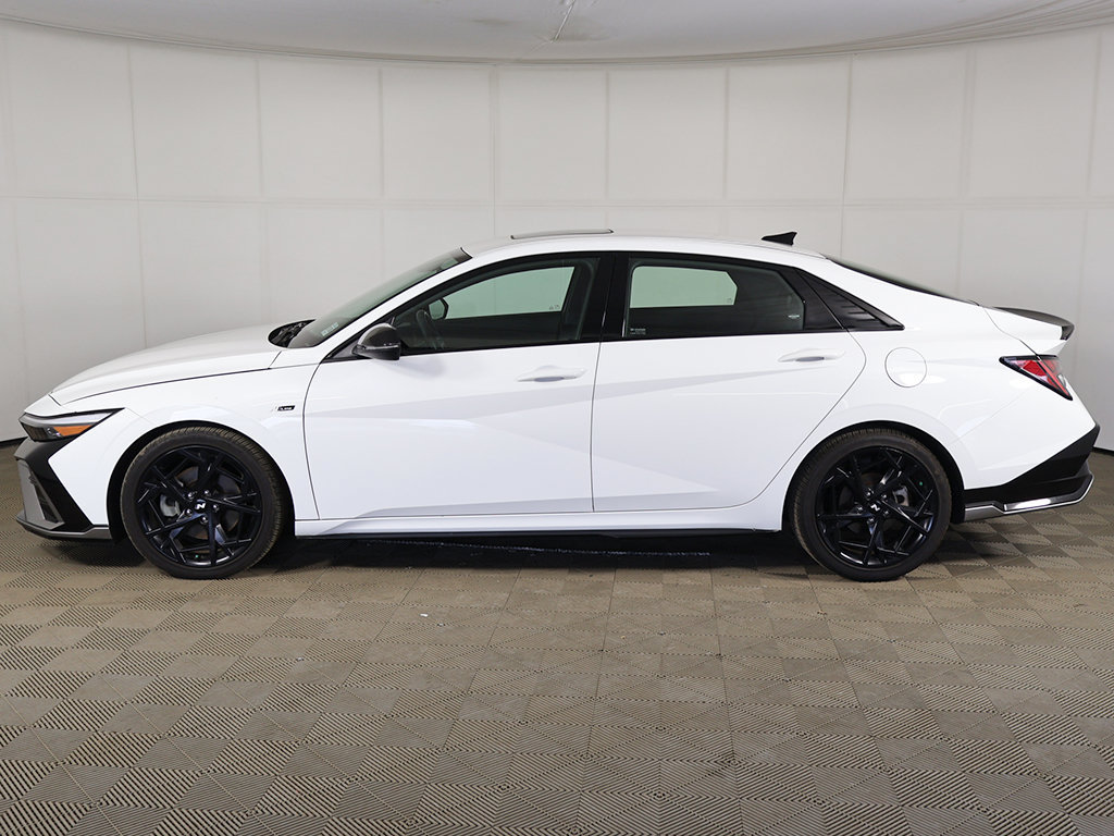 Certified 2025 Hyundai Elantra N Line FWD image 15